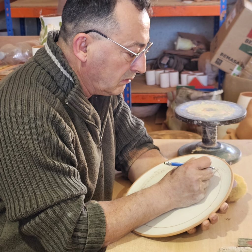 Instagram post from loule_criativo. This post is in position 4.