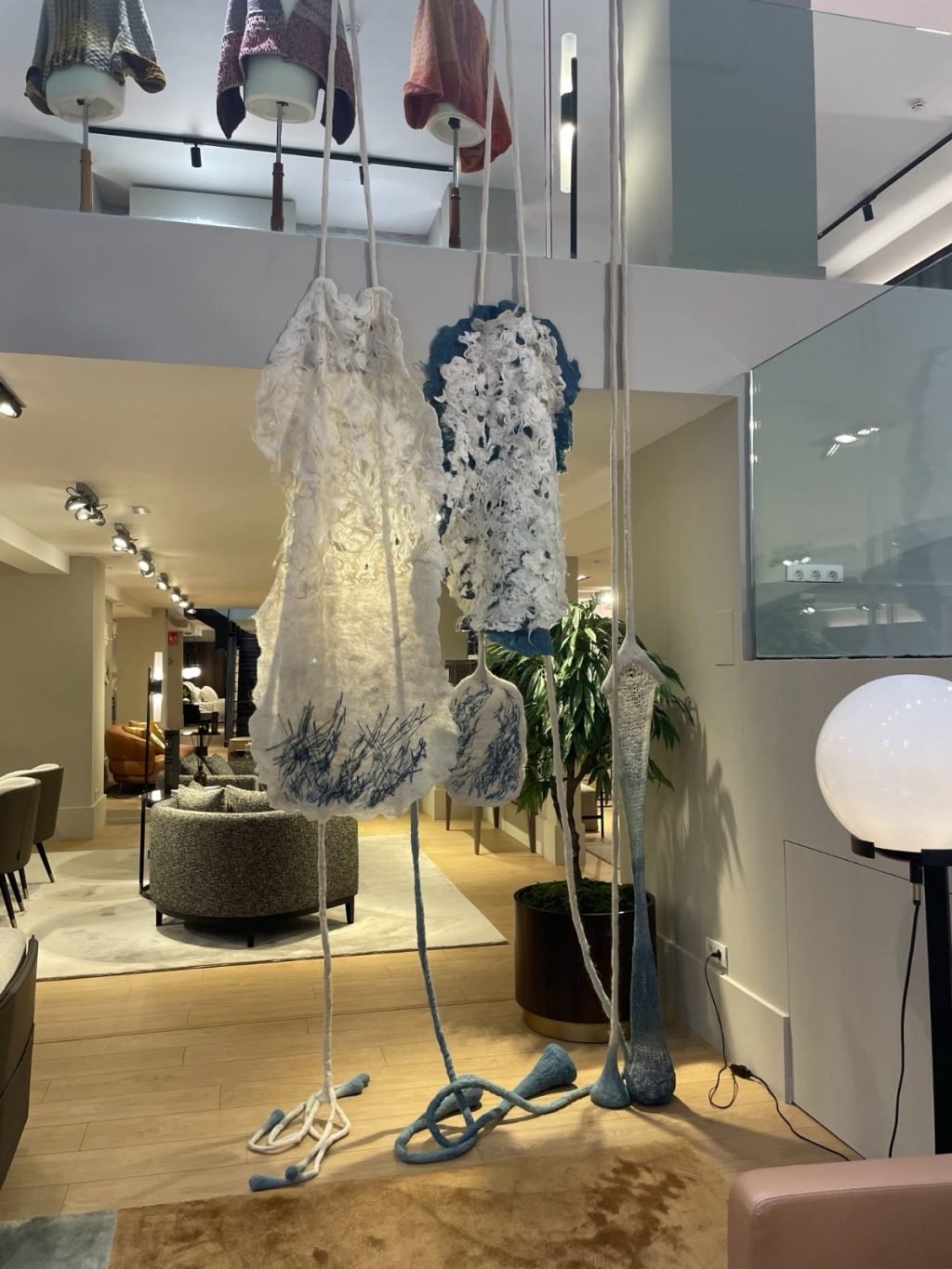 Instagram post from loule_criativo. This post is in position 5.