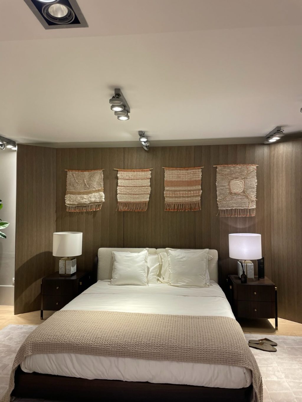 Instagram post from loule_criativo. This post is in position 3.